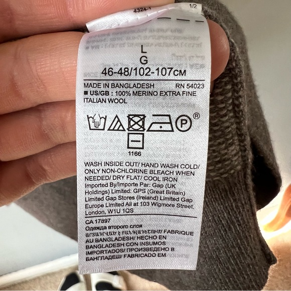 Italian Wool Banana Republic Sweater Sz L - Picture 5 of 5